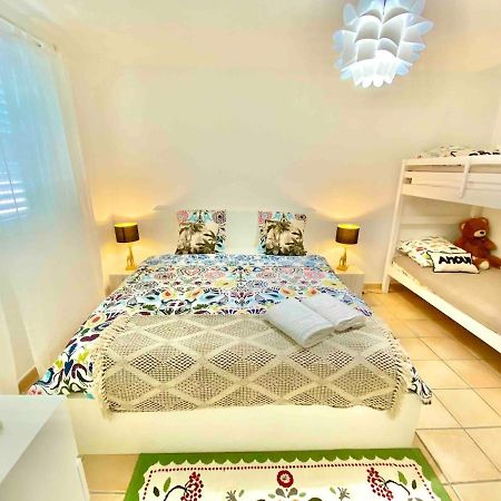 Villa Magellan, Walkable Orient Bay Beach, Private Pool Ngoại thất bức ảnh