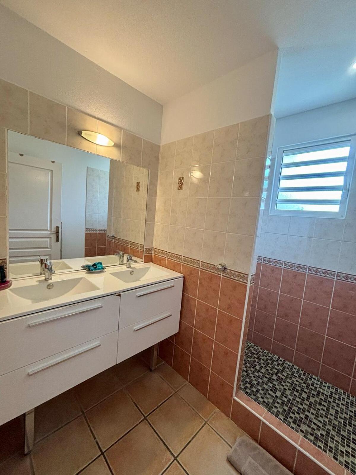 Villa Magellan, Walkable Orient Bay Beach, Private Pool Ngoại thất bức ảnh